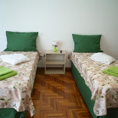 Welcome Inn Napoli Nápoles Exterior foto